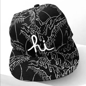 Black & white “Hi” hat